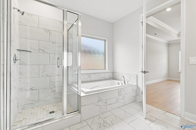 Building Photo - 22882 Ansley Dr