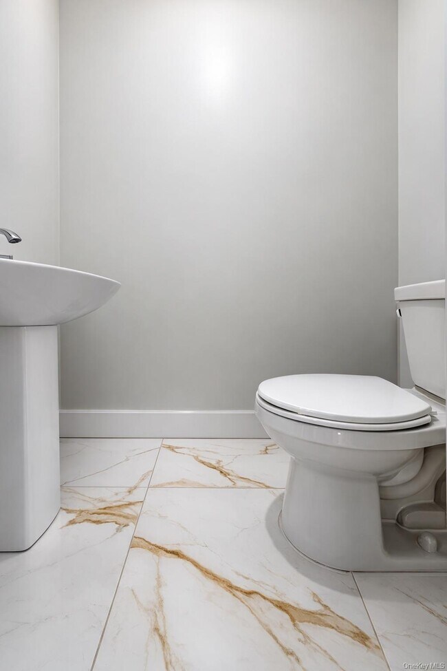 Building Photo - 1140 NY-52