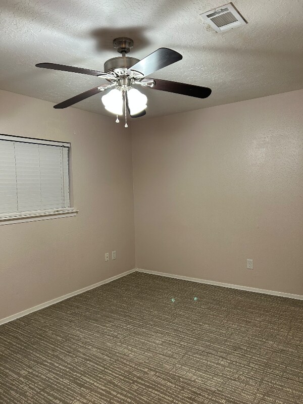 Building Photo - 5414 Fawn Trail Ln