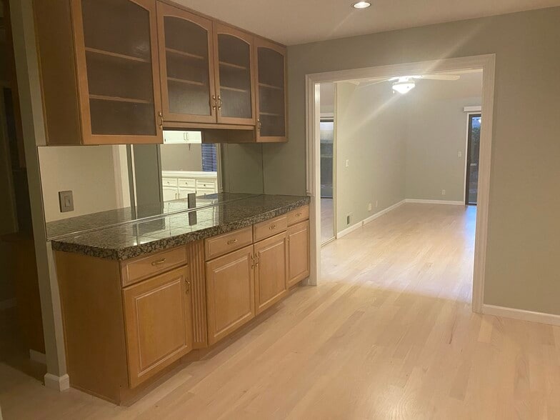 Building Photo - 4331 Montmorency Ct