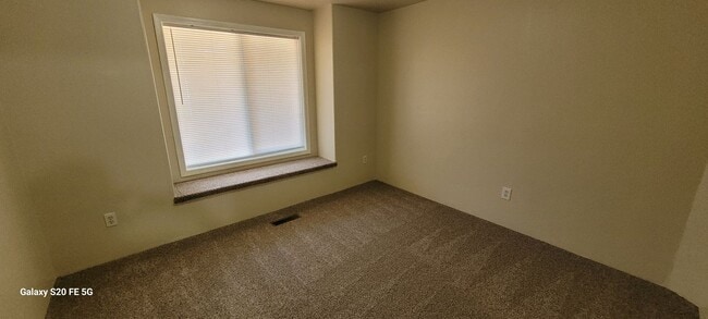 Building Photo - Cozy Home for Rent