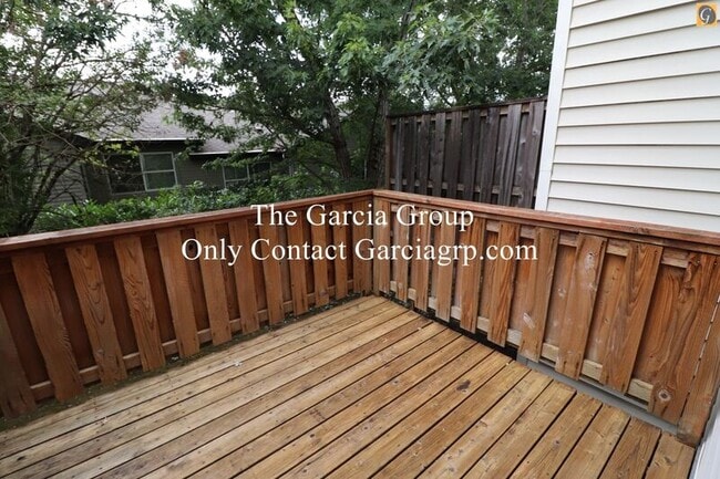 Building Photo - 5261 SW 174th Terrace