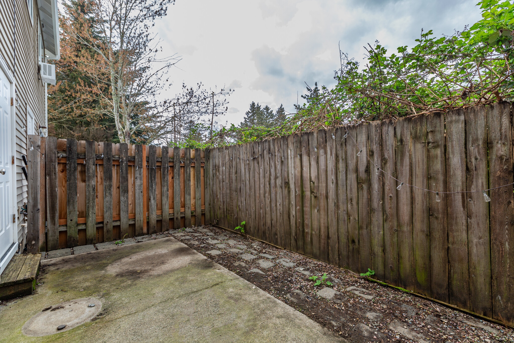 Patio - 19153 SE Yamhill St