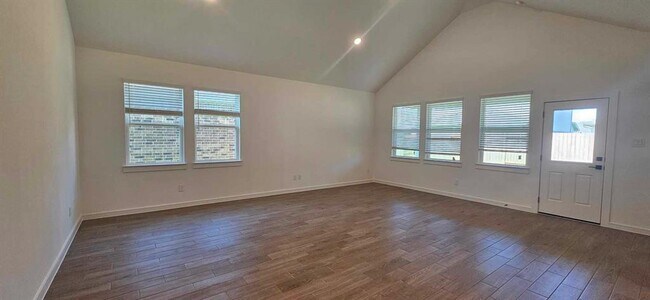 Building Photo - 8426 Tranquil Bay Ct