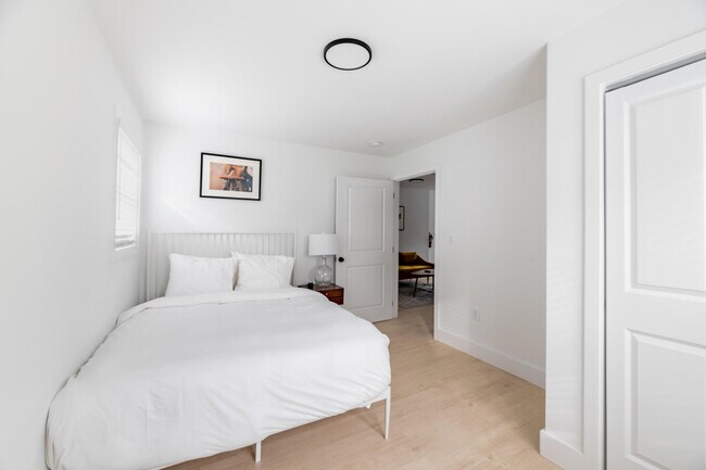 Building Photo - 3812 13th St N