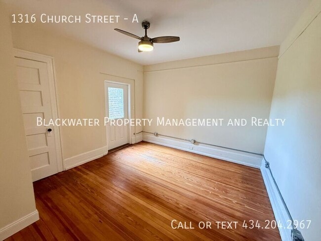 Building Photo - 1316 Church St