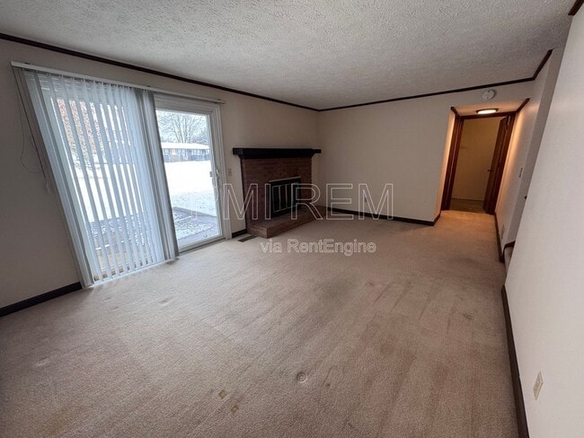 Building Photo - 1532 Lupe Ave NW