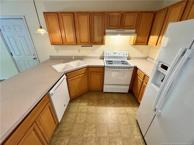 Building Photo - 2854 Kentberry Ct