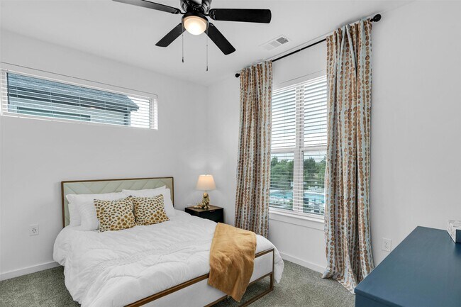 Building Photo - 1416 Soccer Dr