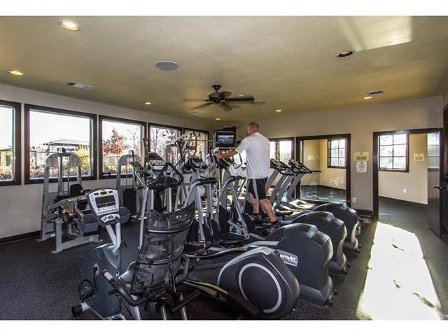 Building Photo - 2301 Gregory Creek Dr