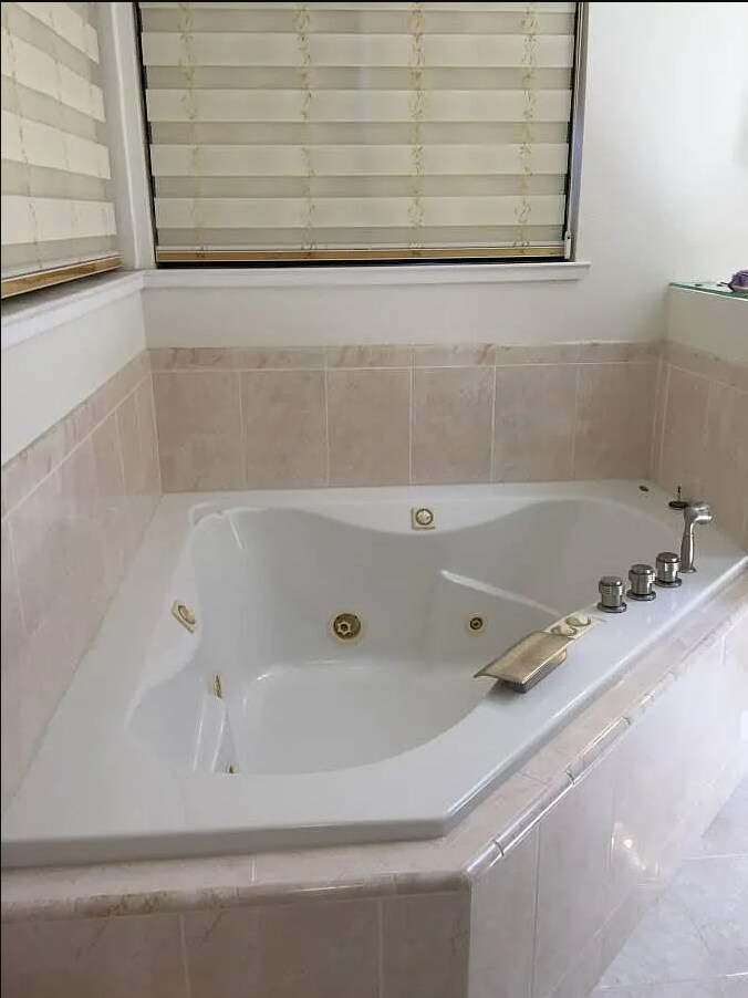 2nd Floor-Master bath - 274 Snell Ct