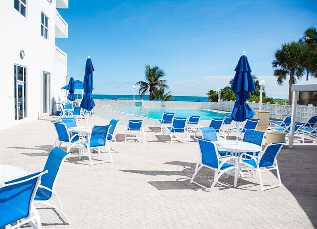 Building Photo - 4250 Galt Ocean Dr