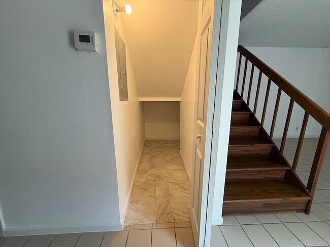 Building Photo - 1640 Forest Lakes Cir