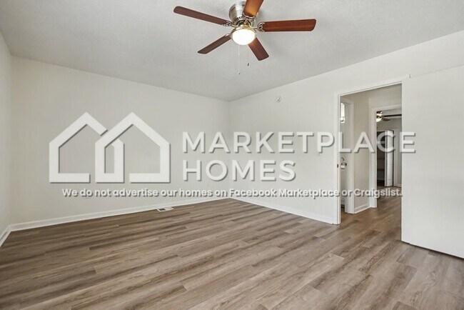 Building Photo - 80 Willowick Dr