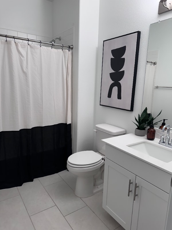 Building Photo - 7783 Howard Ct