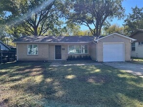 Building Photo - 766 Goldwood Dr