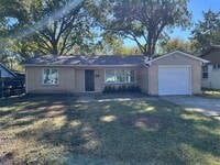 Building Photo - 766 Goldwood Dr