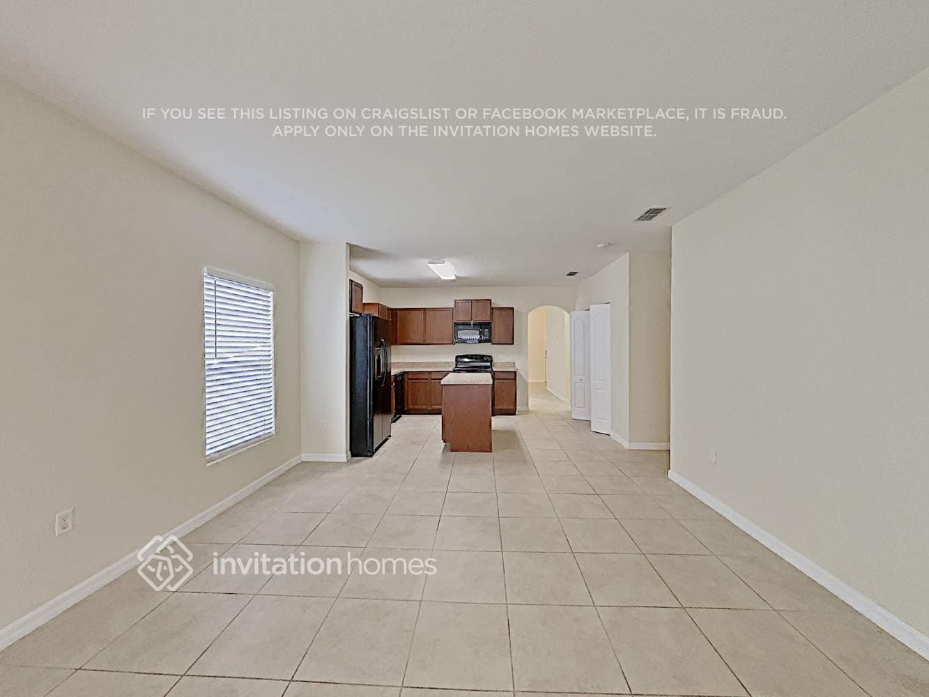 Building Photo - 4531 MacKenzie Way