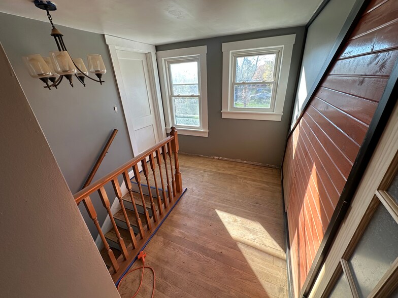 Building Photo - 200 Lylburn Rd