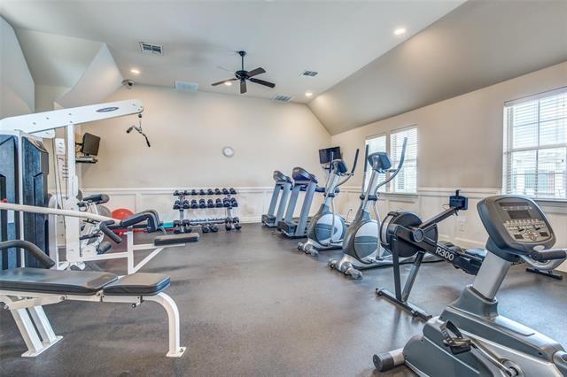 Building Photo - 216 Florence Dr