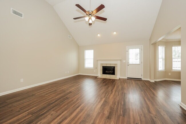 Building Photo - 5100 Brookstone Ct