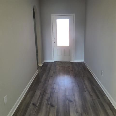 Building Photo - 517 Harbor Oaks Dr