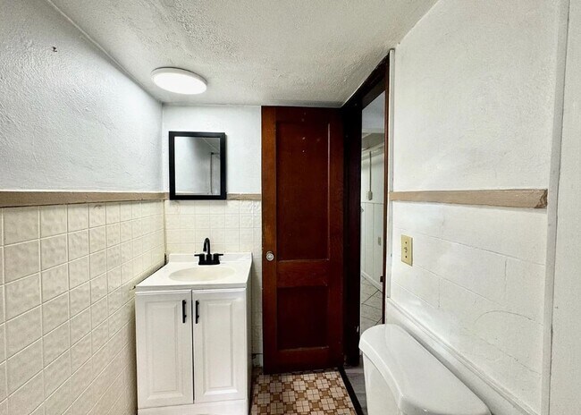 Building Photo - 526 Riddle Crest Ln