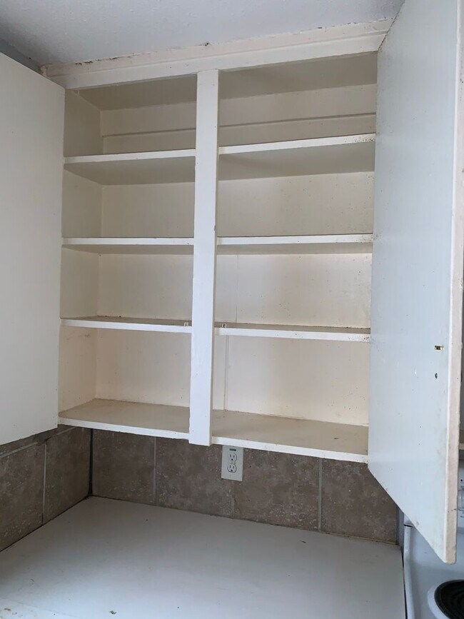 Building Photo - Comfortable 2 bedroom house in Galveston