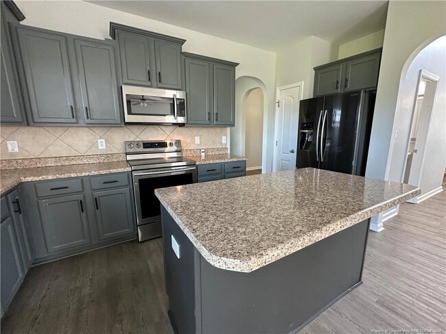 Building Photo - 512 Pecan Grove Loop