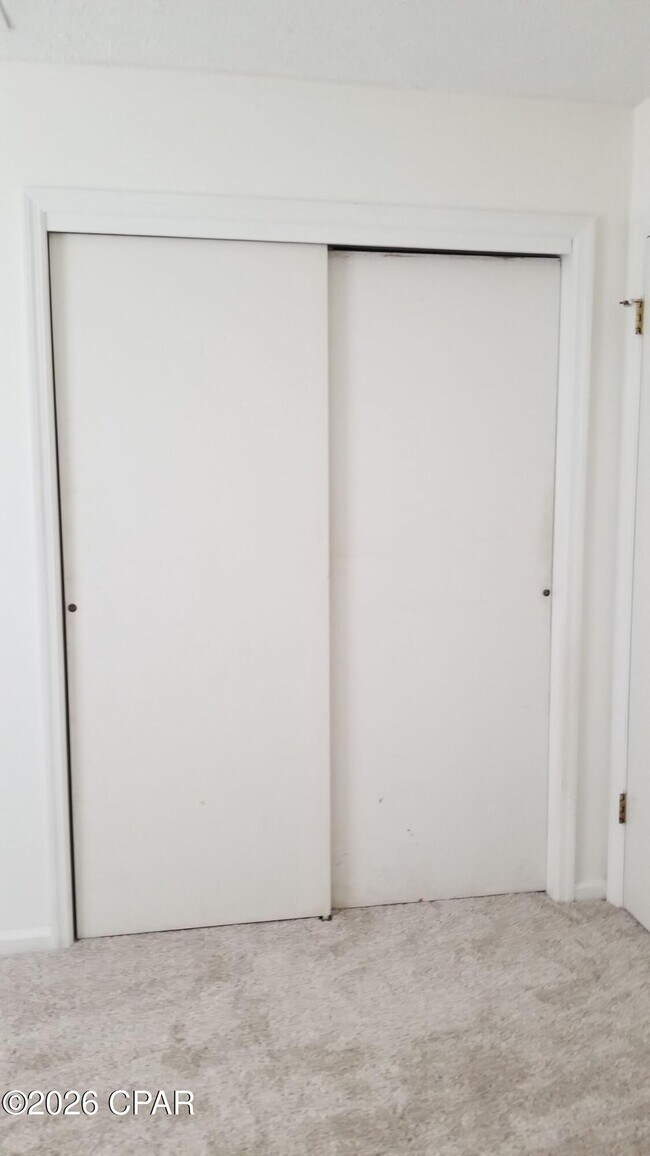 Building Photo - 126 Kristine Blvd