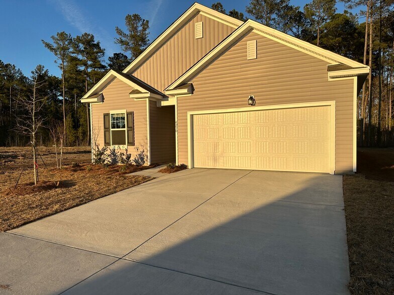 Granden Ashley River Landing 4232 Hollow Wind Way Summerville SC