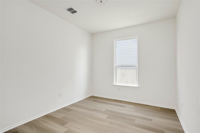 Building Photo - 8203 Tranquil Glade Trl
