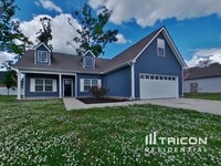 Building Photo - 1007 Cyril Dr