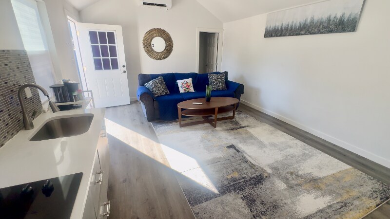 Building Photo - 2717 E Park Blvd