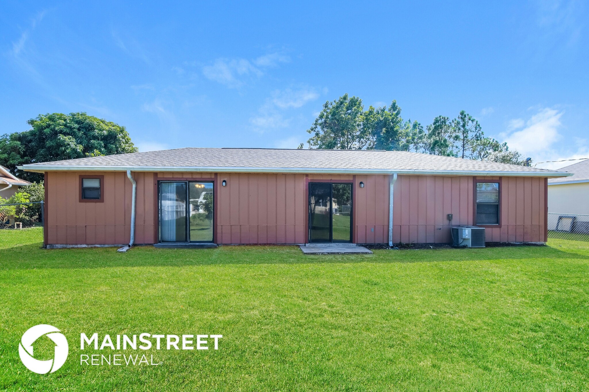 Building Photo - 647 Pampas St NW