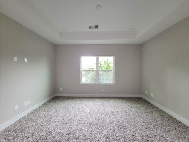 Building Photo - 8014 Huntington Spgs Ln