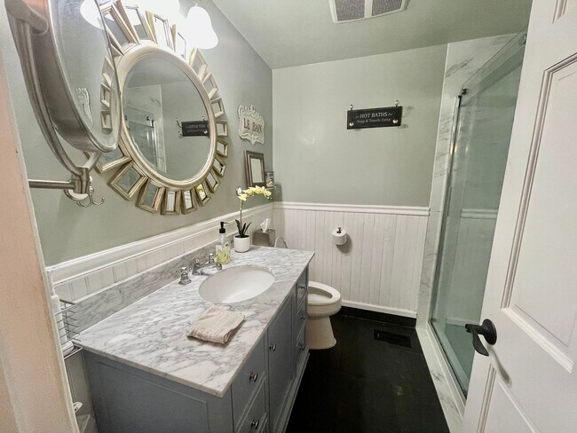 Building Photo - Tastefully Updated Home with a Beautifully...