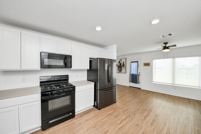 Building Photo - 26915 Wilderye Cv Ln