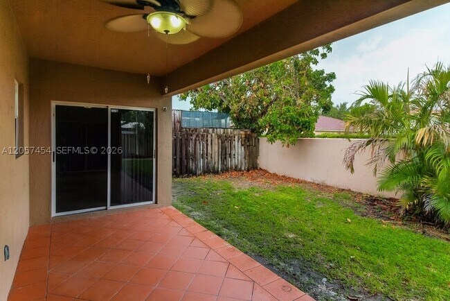 Building Photo - 8723 NW 142nd Ln