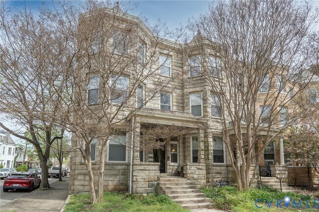 Building Photo - 1622 Grove Ave