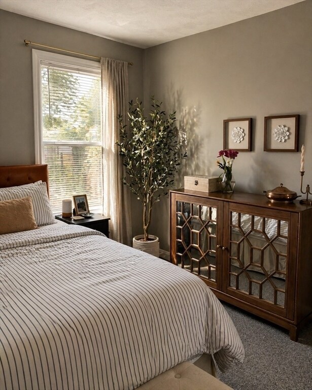 Building Photo - 44 Wallis St