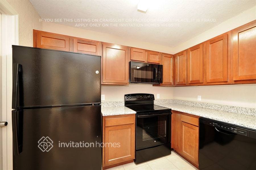 Building Photo - 3410 Sherry Dr