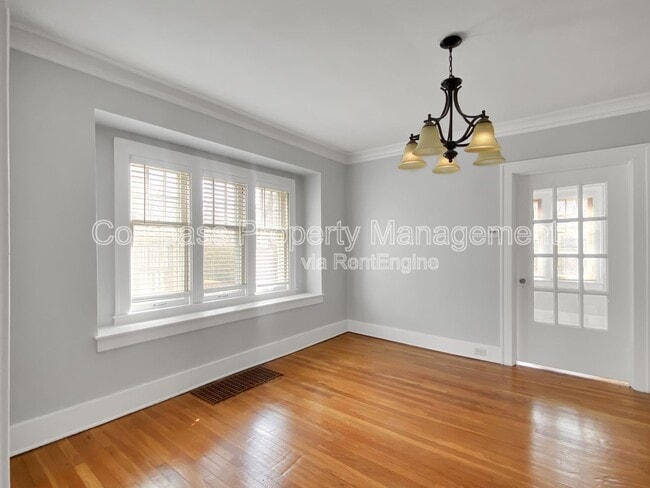 Building Photo - 1131 Benjamin Ave SE