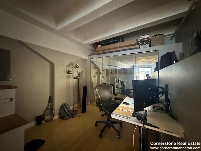 Building Photo - 12 Stoneholm St