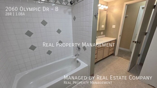 Building Photo - 2060 Olympic Dr