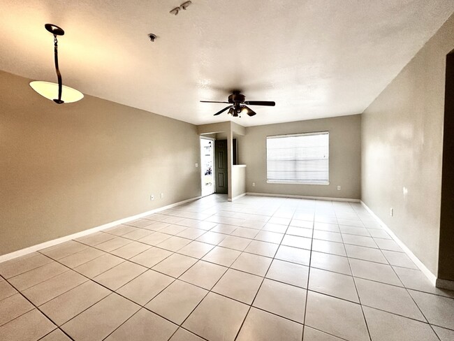 Building Photo - 144 Reserve Cir