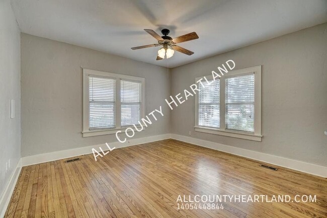 Building Photo - 801 North Blvd