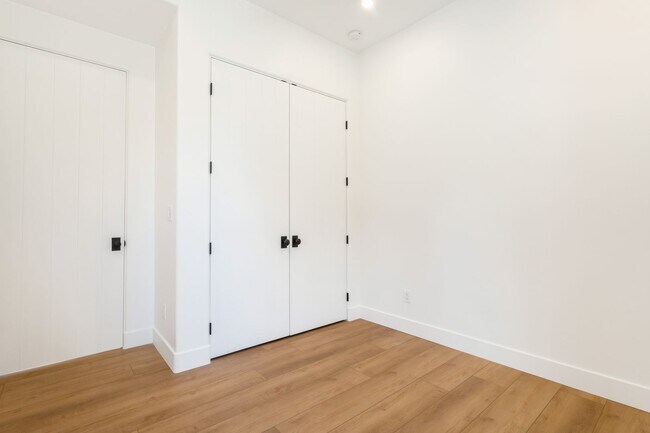 Building Photo - Luxurious Living in Rancho San Diego: Custom Built Home for Rent $5,095