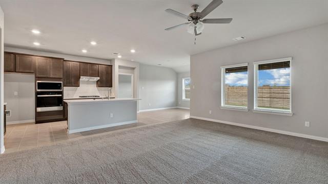 Building Photo - 2106 Sandpiper Wy