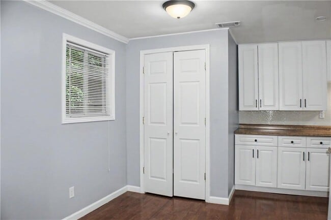 Building Photo - 4189 Hopkins Lake Dr NW